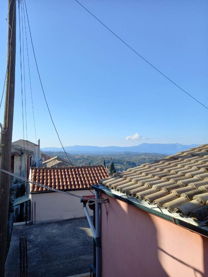 Fofi Apartment *